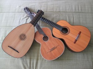 Renaissance-Laute, Biedermeier- und Graf-Gitarre